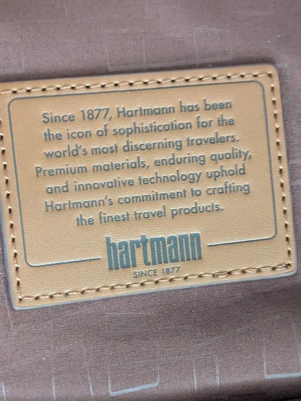 Hartmann Metropolitan 2 Garment Sleeve Color Safari Light Weight Bag NWT